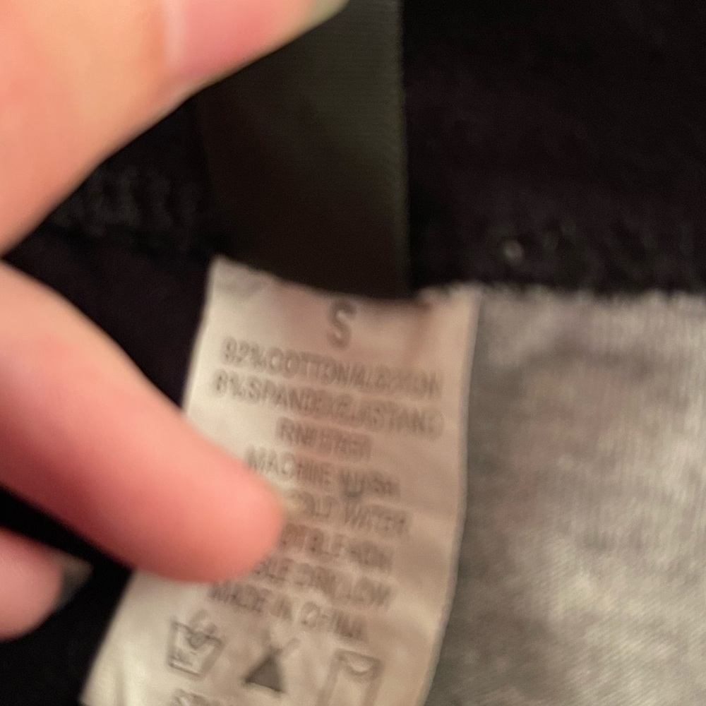 Tee - Picture 4 of 4